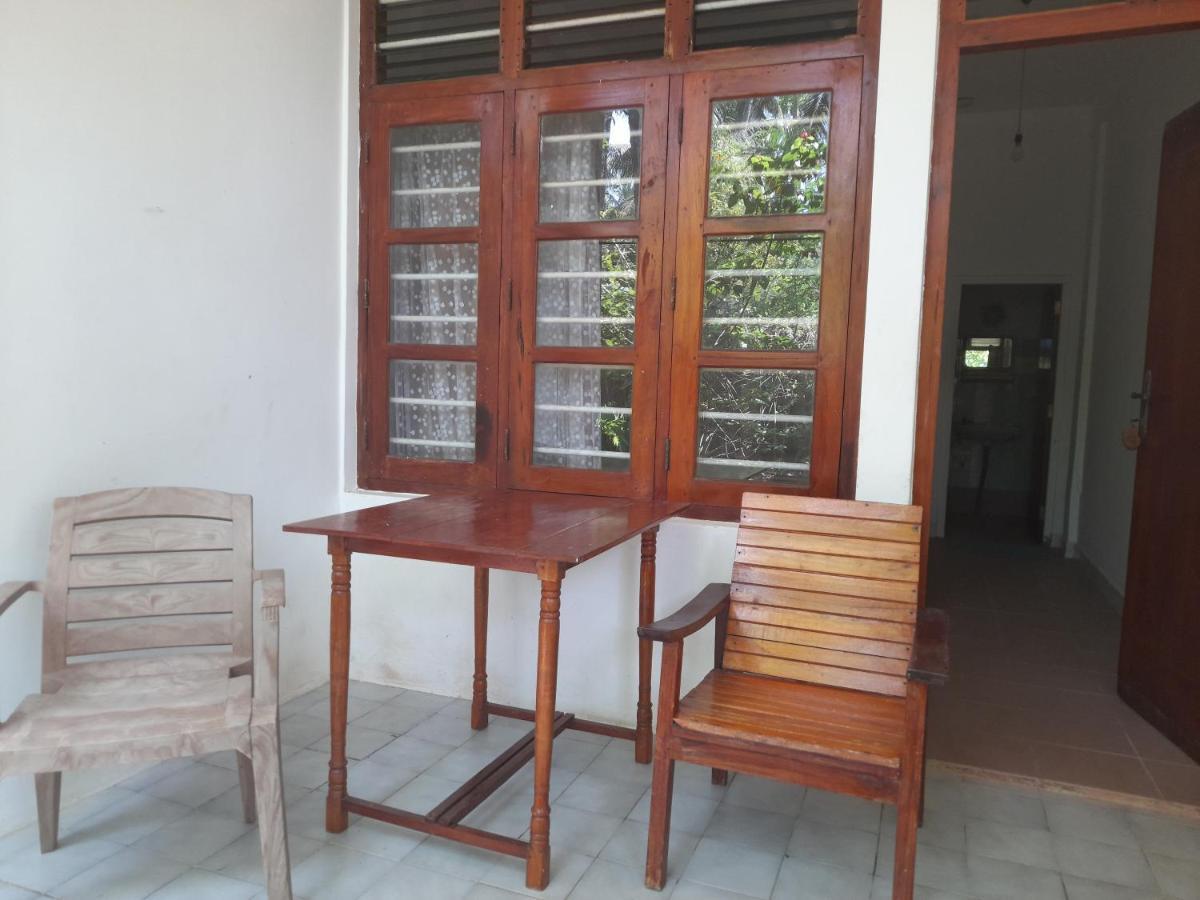 Hotel Santis Hikkaduwa Exterior foto